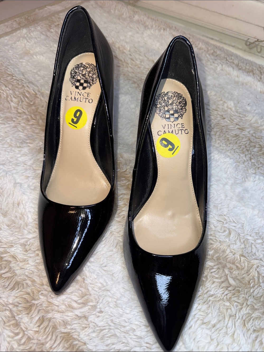Vince Camuto Black Patent Pointed Pumps